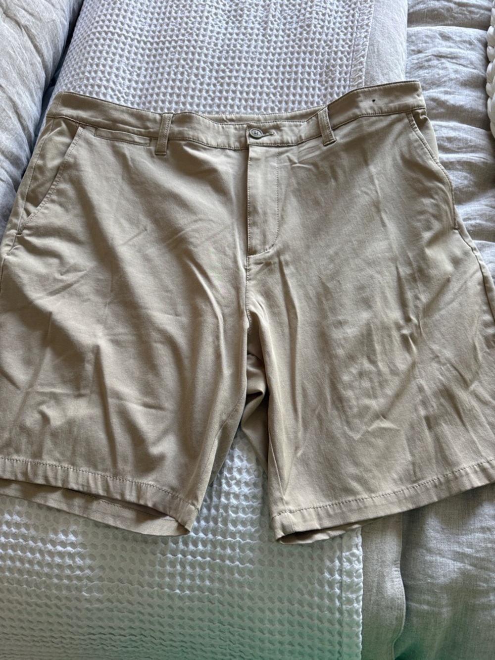 RVCA Men's Flat-Front Chino Shorts - Beige